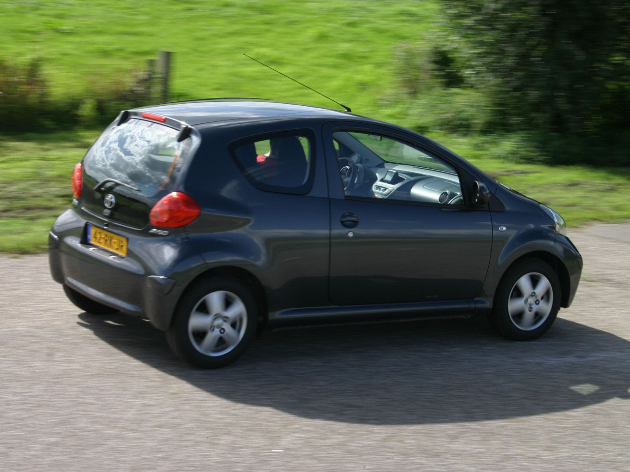 tweedehands auto nederland kopen